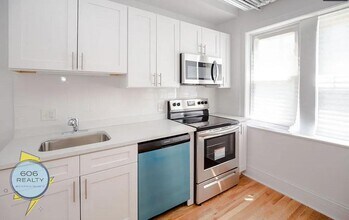 Building Photo - 6843 W 21st Pl
