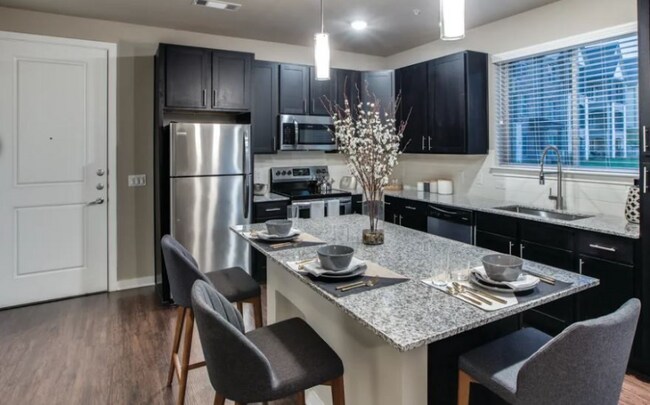 Foto del edificio - 165 Carriage Hills Blvd
