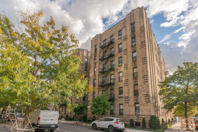 Foto del edificio - 2020 E 41st St