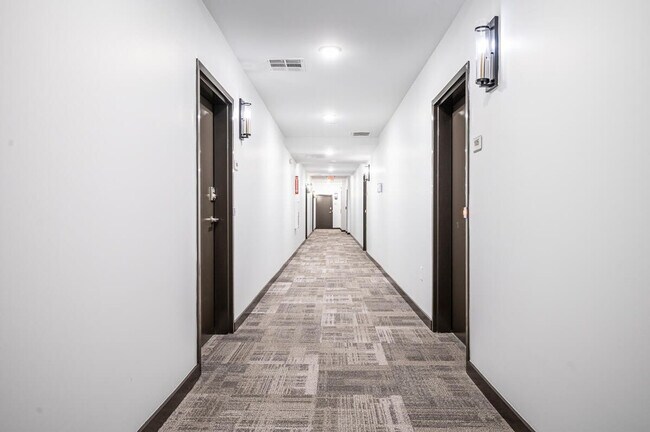 Foto del edificio - 542 Boulevard NE