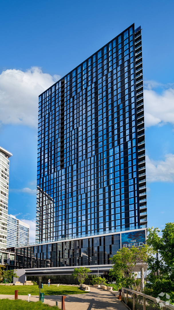 Building Photo - 234 W Polk St
