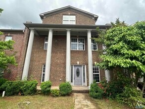 Building Photo - 12082 Southern Charm Blvd