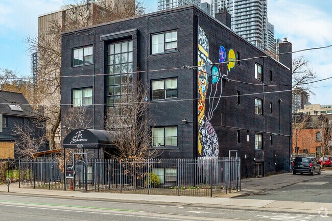 Photo du bâtiment - 256-262 Sherbourne St.