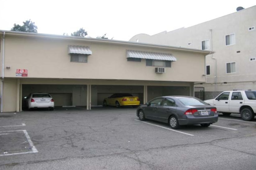 Building Photo - 7231 Jordan Ave