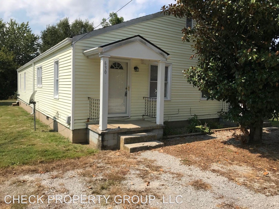 Primary Photo - 630-632 Burks Branch Rd