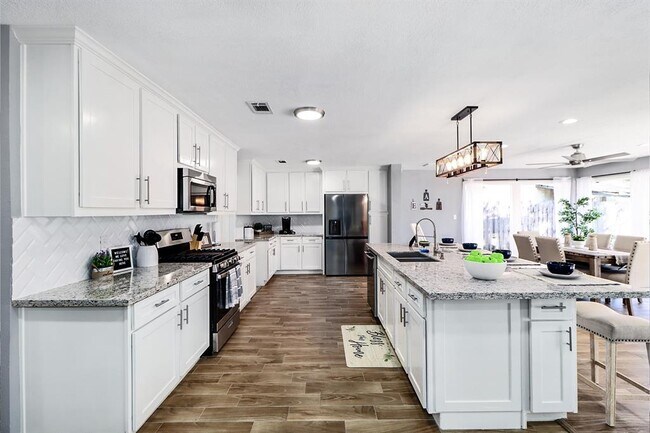 Foto del edificio - 4722 Northrup Dr