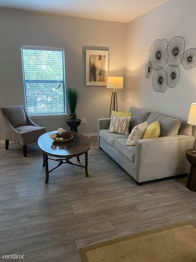 28425 I10, Boerne, TX 78006 Condo for Rent in Boerne, TX