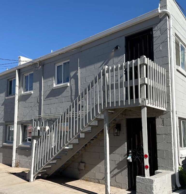 20 W Arkansas Ave Unit 5, Denver, CO 80210 Condo for Rent in Denver