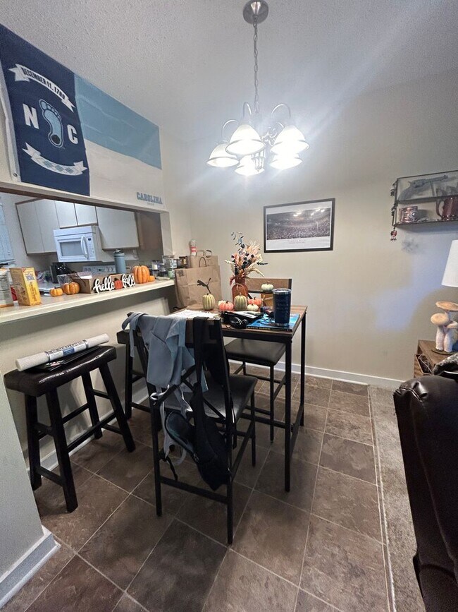 Foto del edificio - Chapel Hill/Mill Creek Condo