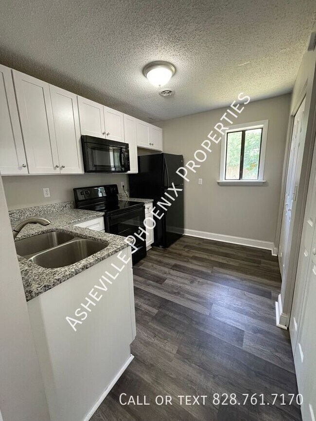 Building Photo - 90 Bradley Branch Rd