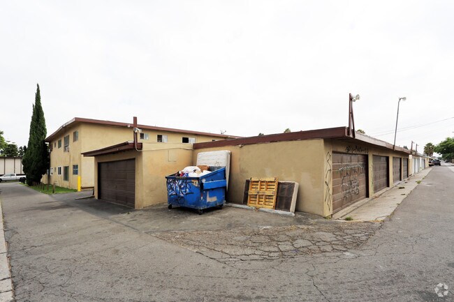 Building Photo - 11532 Stuart Dr