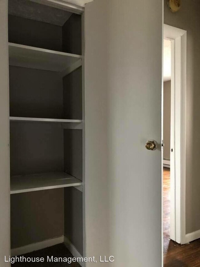 Foto del edificio - 3 br, 1 bath House - 1726 E. Main St.