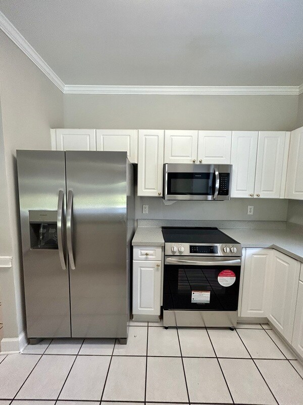 Foto del edificio - 9050 Meadow Vista Rd