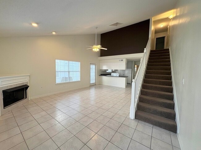Building Photo - 2507 Golden Park Ln