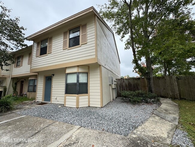 Building Photo - 9329 Genna Trace Trail