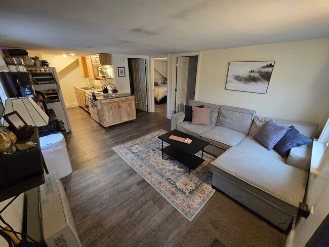 Foto del edificio - 44 Roebuck Ave