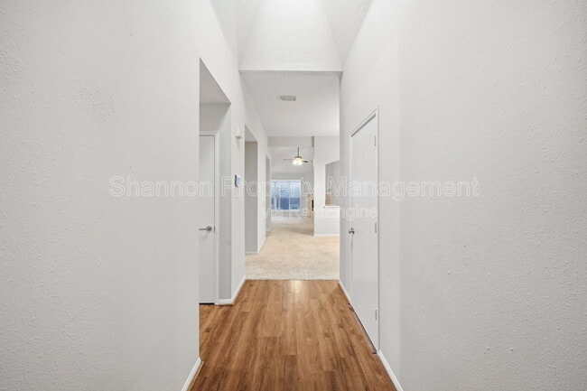 Foto del edificio - 3814 Apple Hollow Ln