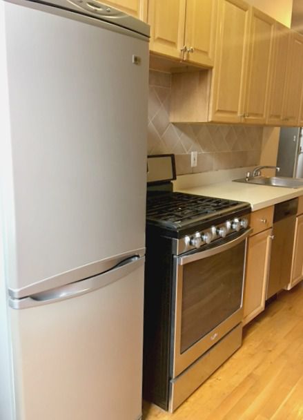 Foto del edificio - 4 Bleecker St