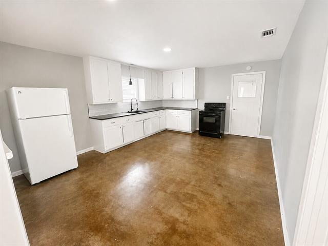 Foto del edificio - 5283 Carpenters Bluff Rd