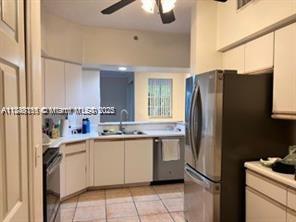 Foto del edificio - 3245 NE 184th St