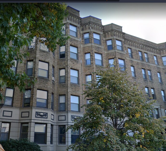Primary Photo - 1153 Commonwealth Ave