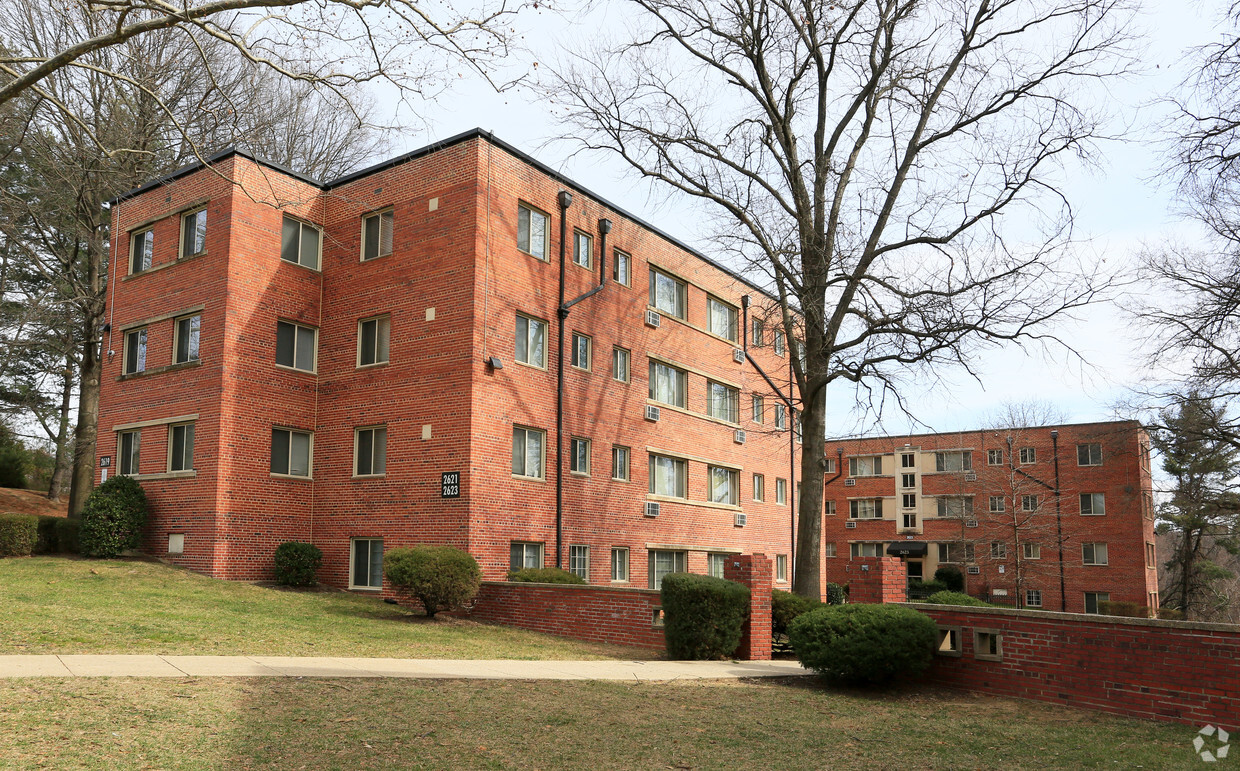 Primary Photo - South Pointe Apartments