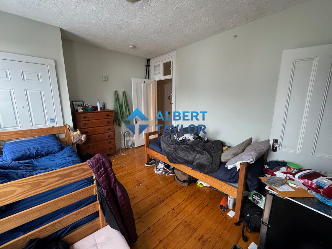 Foto principal - 227 Norfolk St