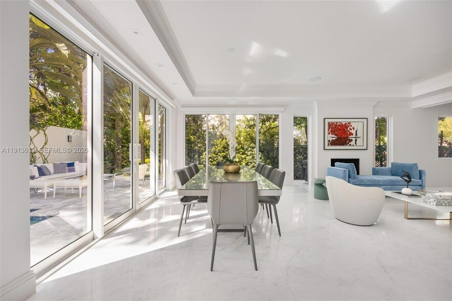 2760 Brickell Ct