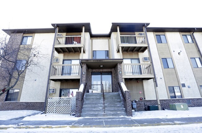 Foto del edificio - James Manor Apartments