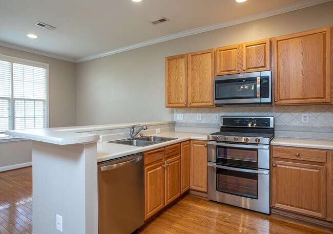 Building Photo - 4635 Malone Ct