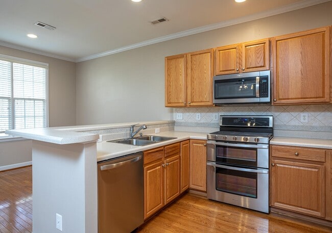 Foto del edificio - 4635 Malone Ct