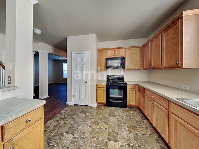 Foto del edificio - 2673 Blowing Wind Cir