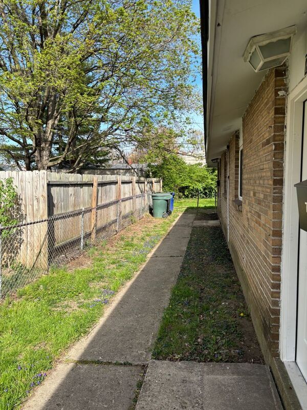 Foto del edificio - 776 Northview Ave