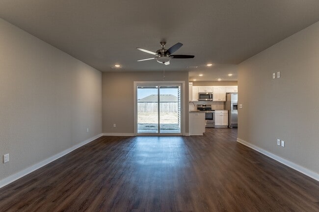 Building Photo - 3 Bedroom 2 Bathroom Home in  Farmington, AR!!!