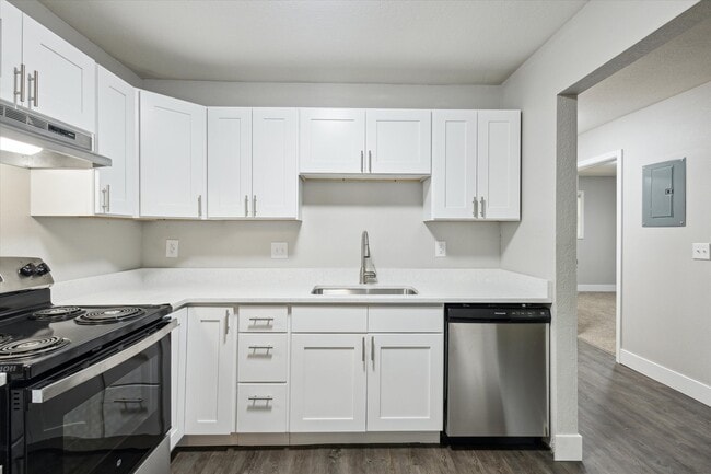 Building Photo - Timber Ridge Apartments (Timber Ridge 64 LLC)