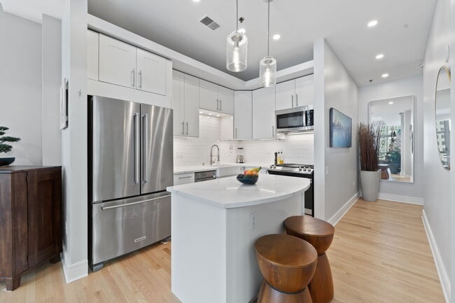 Foto del edificio - 212 W Washington St