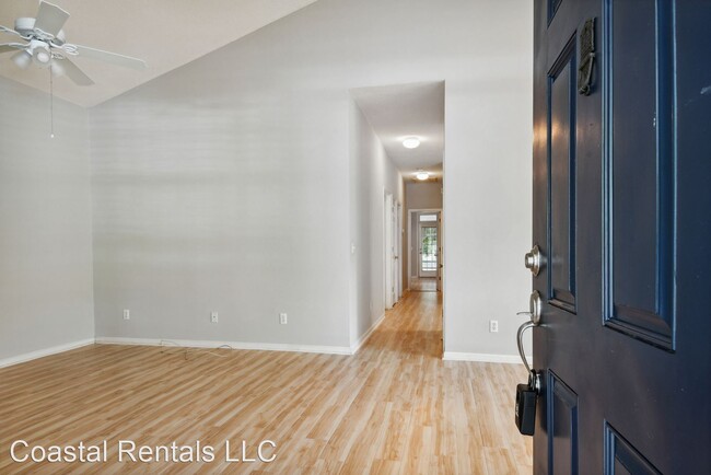 Building Photo - 3 br, 2 bath House - 71 Westbury Park Way