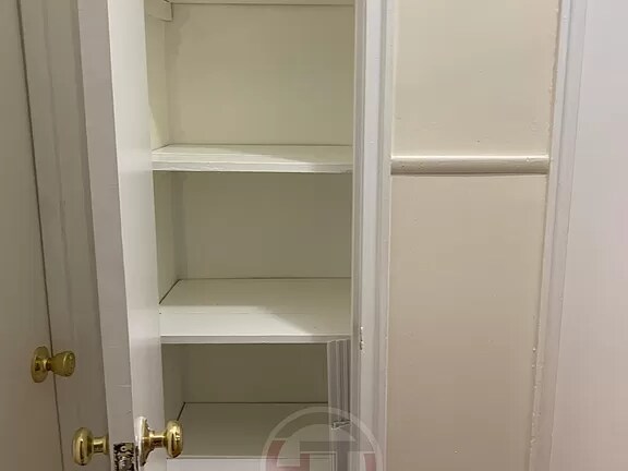 Foto del edificio - 854 Kinsella St