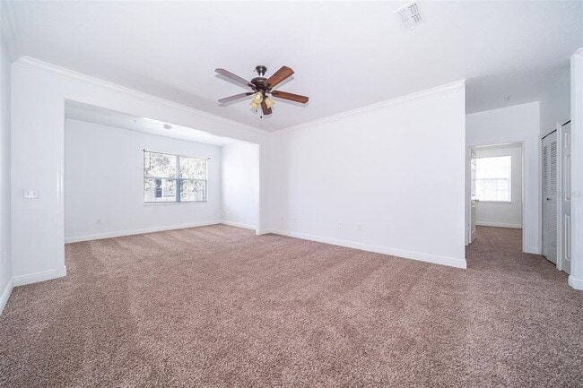 Building Photo - 1300 Eastern Pecan Pl