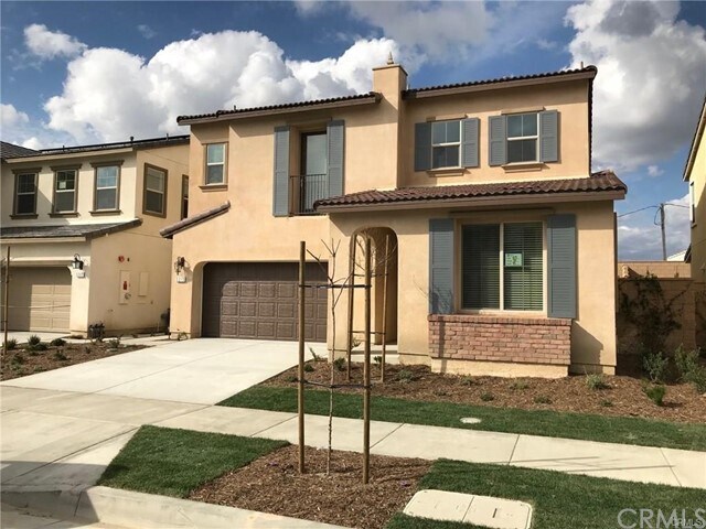 Primary Photo - 3215 E Lavender Dr