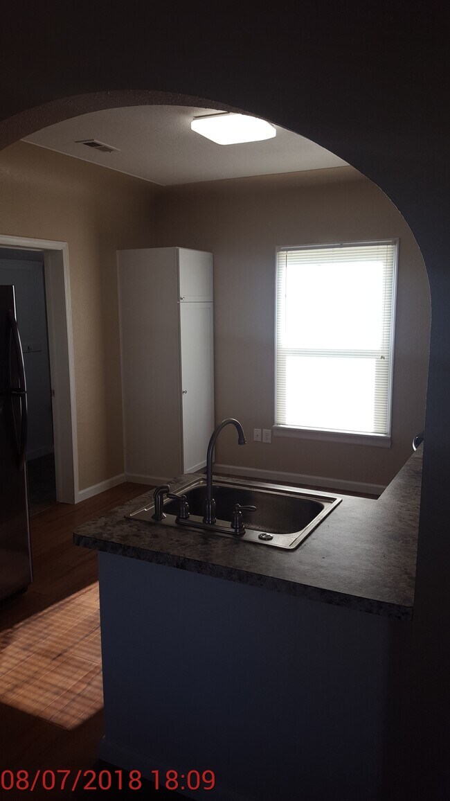 Kitchen - 615 N Orchard St