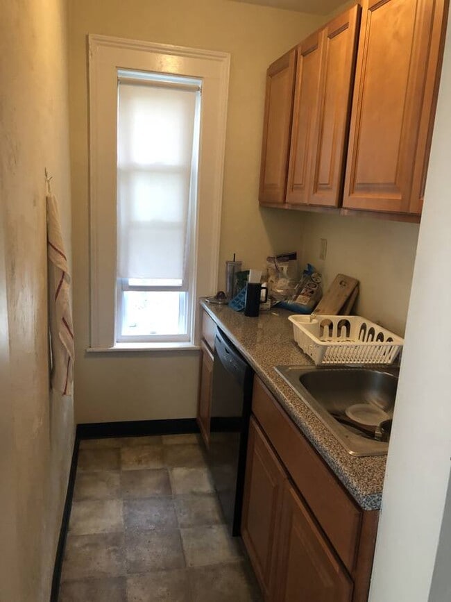 Building Photo - 27 Westford St