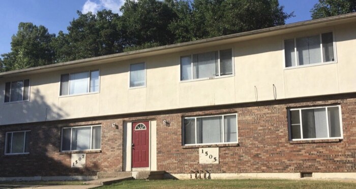 Primary Photo - Upper 4 Plex Apartment