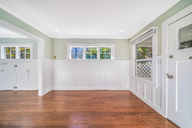 Foto del edificio - 240 Ashland Ave