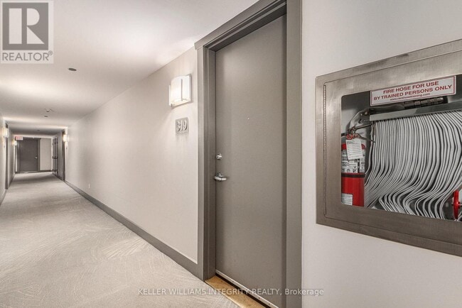 Photo du bâtiment - 7-317 Marquette Ave