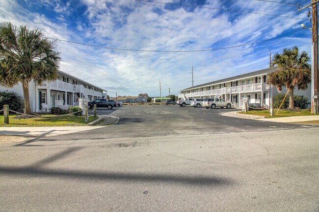 Foto del edificio - 127 Old Causeway Rd