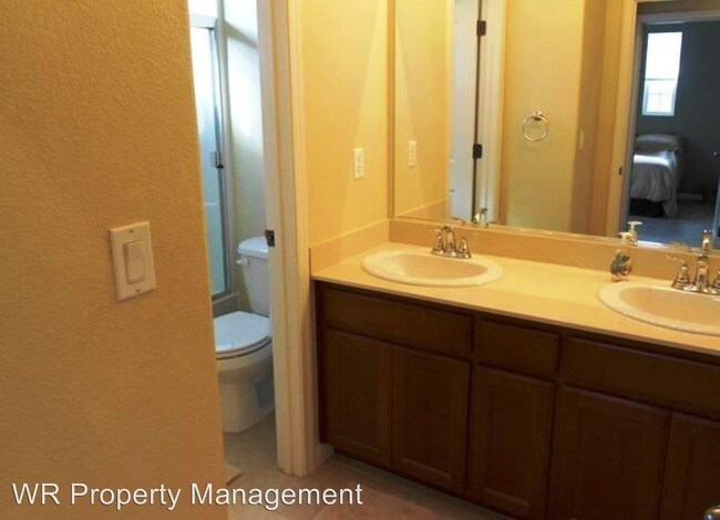 Foto del edificio - 5 br, 3.5 bath House - 1927 Cedar Falls Ave