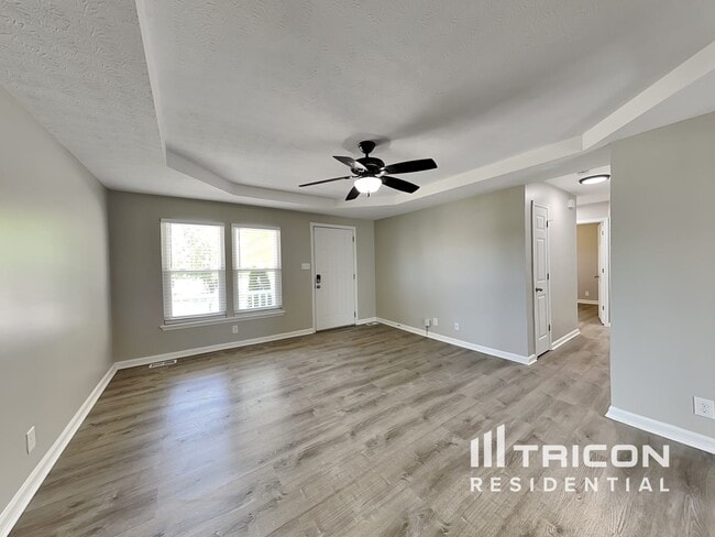 Building Photo - 102 Amelia Ct