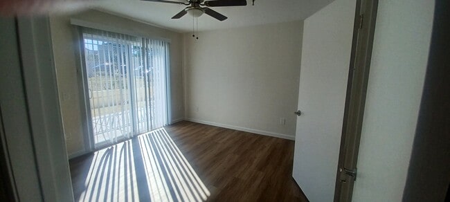 Foto del edificio - Hillcrest Regency 55+ Community