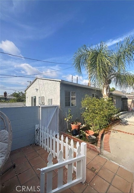 Foto del edificio - 8854 Dorrington Ave